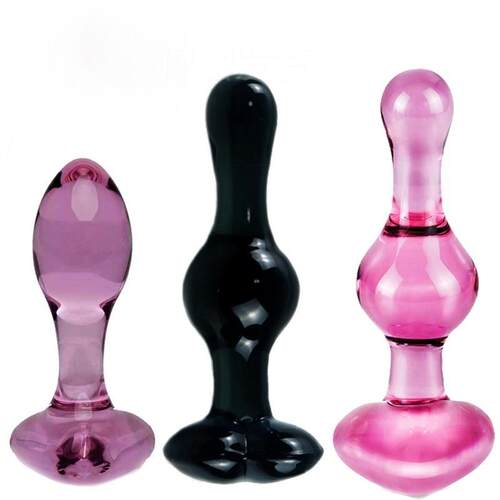 A glass-made anus used as a masturbation toy