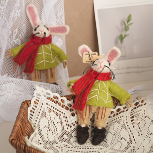 尼泊尔手工羊毛毡挂件可爱绿衣小兔挂饰包挂饰钥匙扣车挂摆件装饰