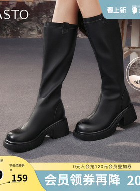 百思图2025冬季新款骑士靴时尚简约街头潮流粗跟女长靴F5607DG5