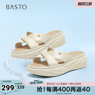 百思图夏季 商场同款 简约百搭休闲厚底女拖鞋 UCL82BT5 新款
