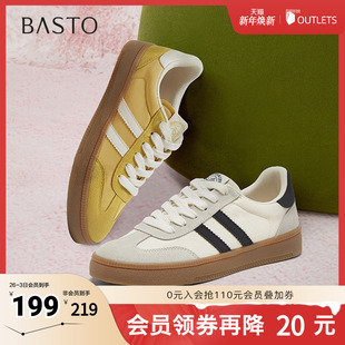 平跟圆头女休闲鞋 简约户外运动德训鞋 V2508AM5 新款 百思图2025春季