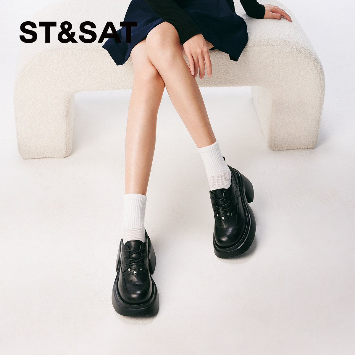 St&Sat星期六深口单鞋24春新款厚底高跟系带皮鞋女SSC11