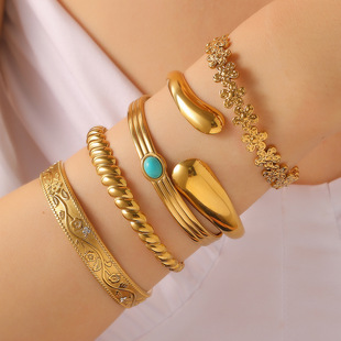 bracelet Wide cuff spring ornament开口手镯饰品 faced
