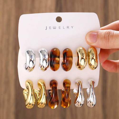 New retro earring set feminine temperament Elegant earrings