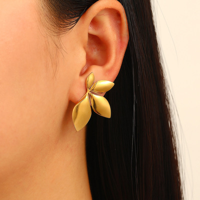 Exaggerated Flower leaf earrings fashion Lady big earring