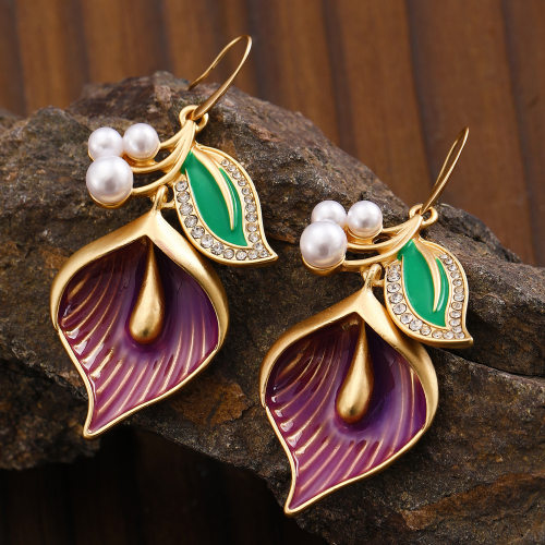 New European style lotus flower earrings with fashionable