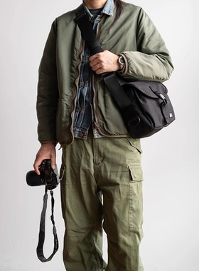 MYBRANDORIGINAL考杜拉单反摄影包适用于尼康相机包防尘休闲挎包男C8005