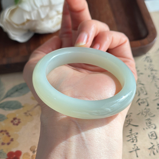 收藏级纯天然正宗新疆和田玉且末料青白玉手镯50精品小圈口玉镯子