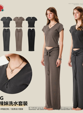 women's tshirt|穿搭复古修身v领短袖t恤ski休闲辣妹半身裙套装女