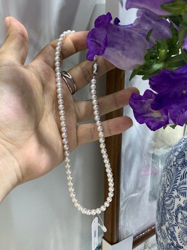 冷光，无调色5.5～6mm海水akoya项链 真综所昭和真珠证书。