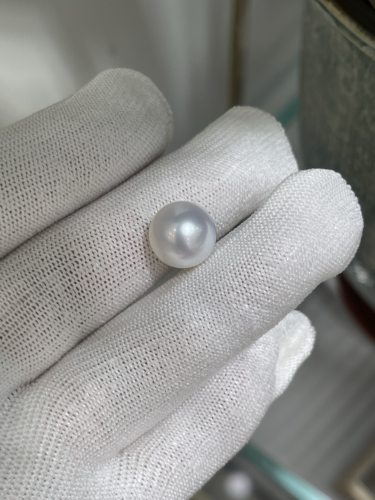 细腻透亮12.59mm澳白裸珠