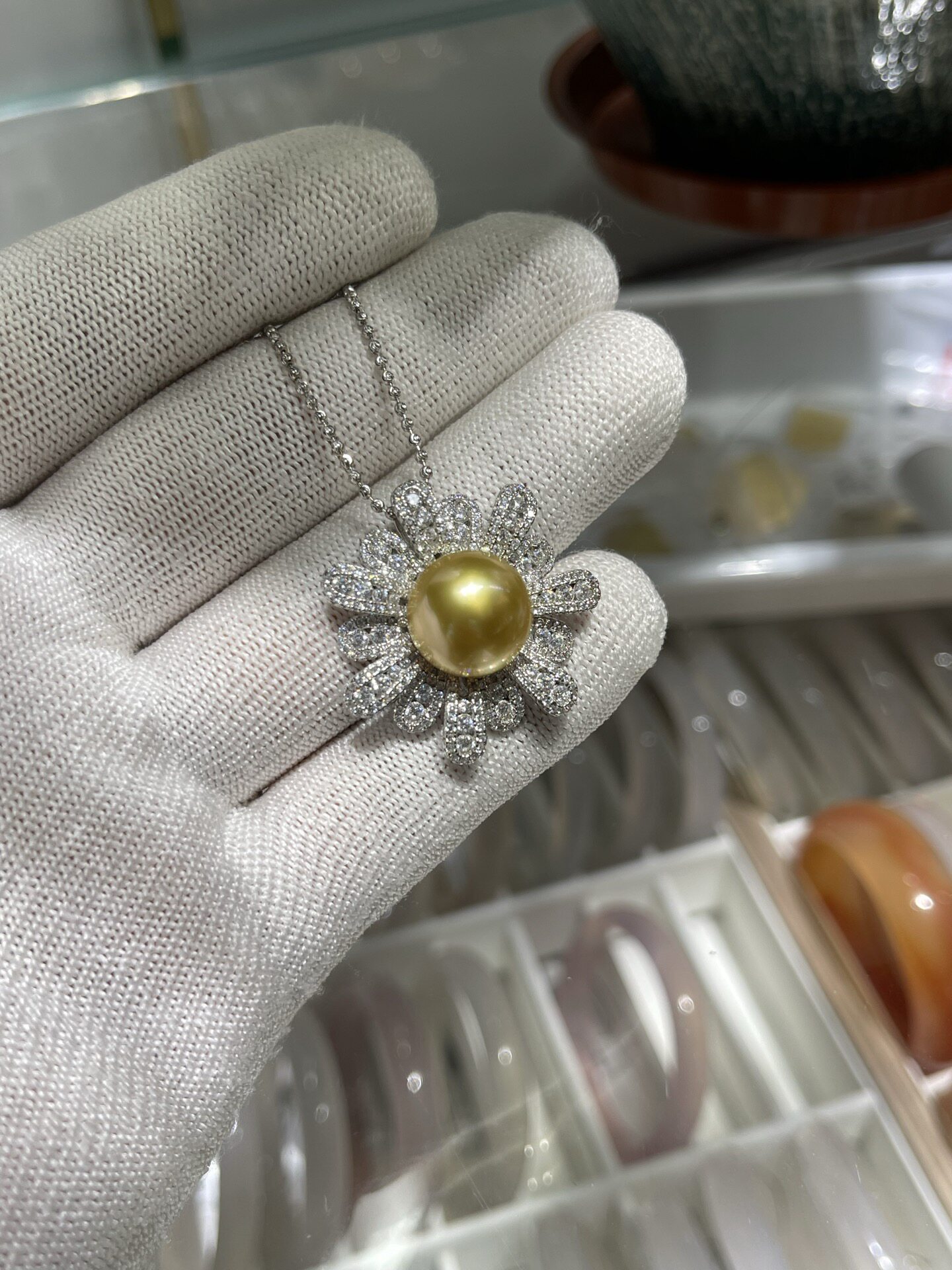 浓金13.47mm南洋金珠吊坠 太阳花款式吊坠项链 重工s925镶嵌