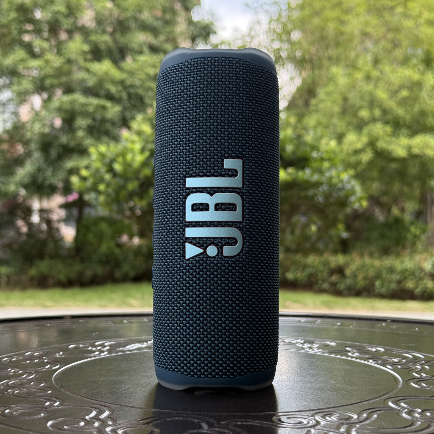 JBL万花筒7户外便携防水蓝牙音箱