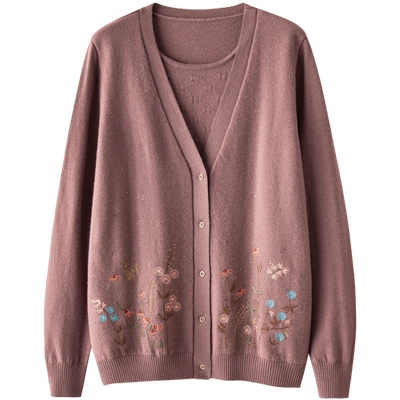 Q刺绣中老年羊毛衫女假两件开衫秋冬新款镶钻气质妈妈针织衫