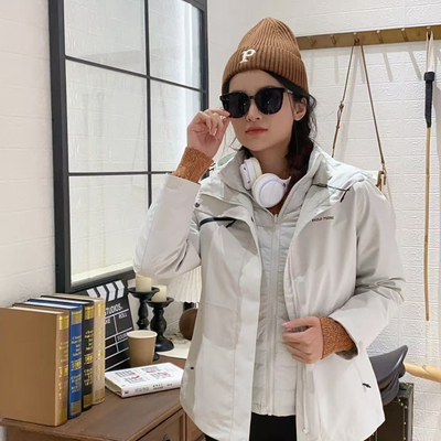 保罗彼得冬季女士脱卸冲锋衣羽绒服一衣三穿 可拆卸帽 SGDD34470
