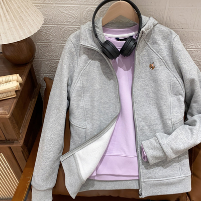 女式连帽加绒卫衣外套休闲舒适