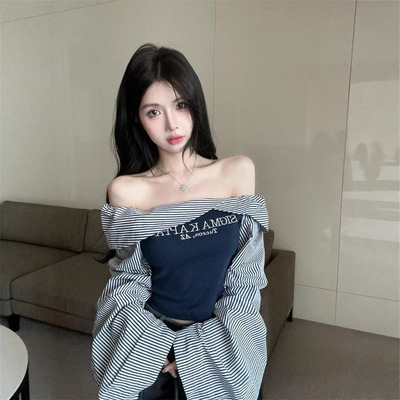 网红复古条纹撞色一字领露肩长袖衬衫韩版时髦洋气印花上衣女