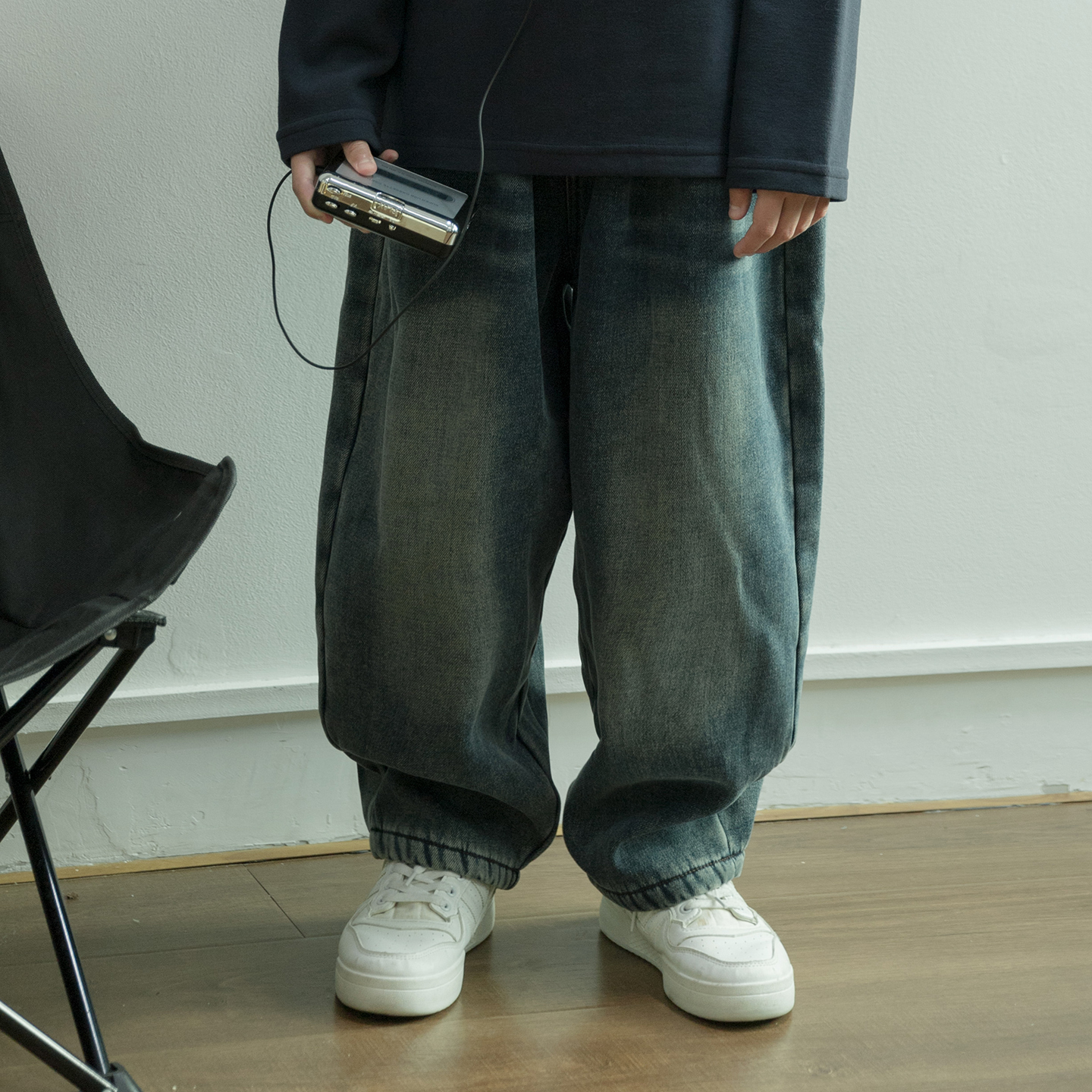 男孩加绒软糯牛仔裤2025冬季中大童保暖长裤儿童加厚宽松直筒裤潮