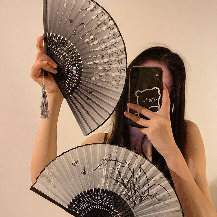 中国风黑色墨竹花朵折叠小扇子新中式古风流苏折扇夏天随身携带古装汉