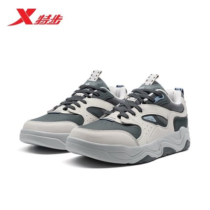 特步暗流板鞋2025秋冬新款男鞋皮面轻便休闲鞋中帮男款运动鞋