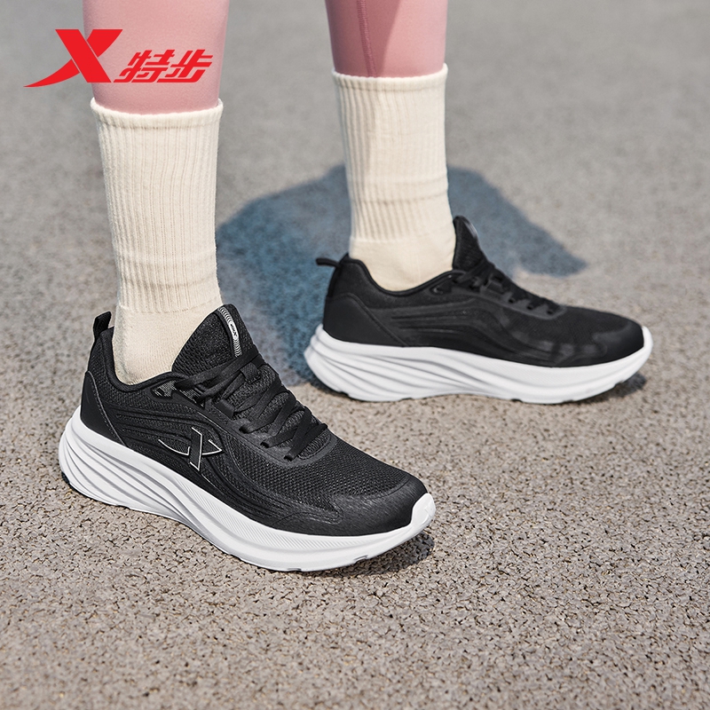特步轻悦ET丨透气网面跑鞋女鞋秋冬跑步鞋轻便专业休闲缓震训练鞋