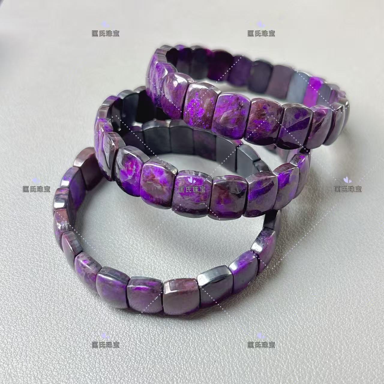 匡氏珠宝 舒俱来丝绒皇家紫手排 Z-HL-A2572 (多样性发货)