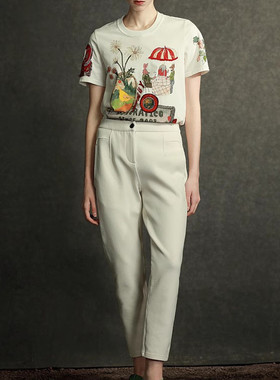 现货速发达家2023年秋季手绘午茶时光印绣花圆领T恤女DAWA040618