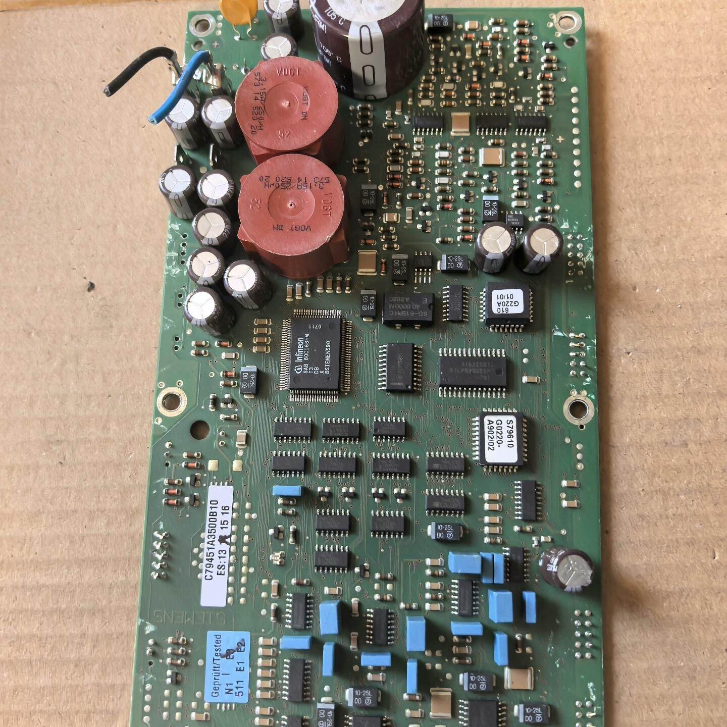 气体分析仪主板 型号C79451A3500B10 拆机