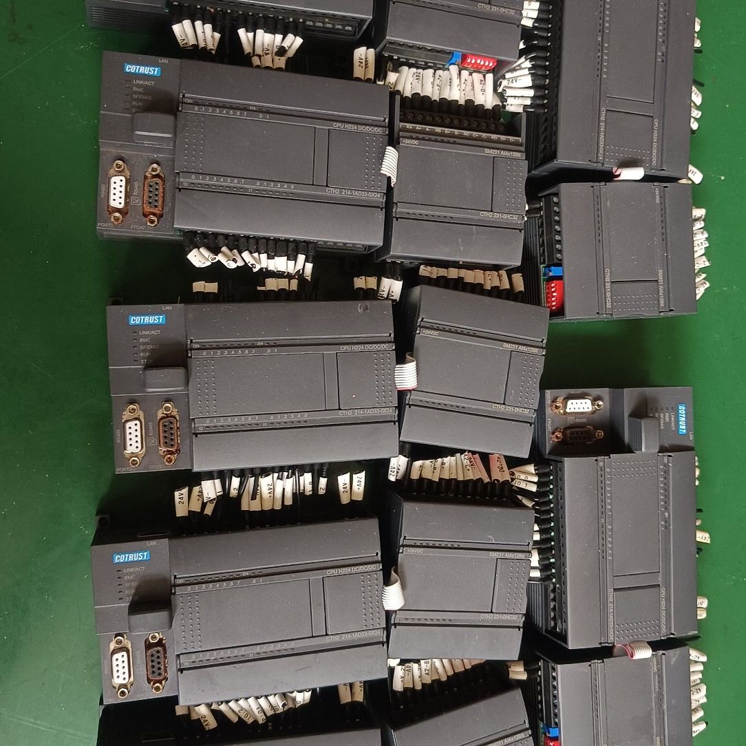 合信plc CTH2 214-1AD33-0X24带模块