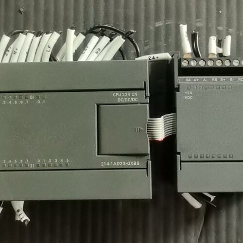S7-200 CN PLC主机一套 型号CPU224
