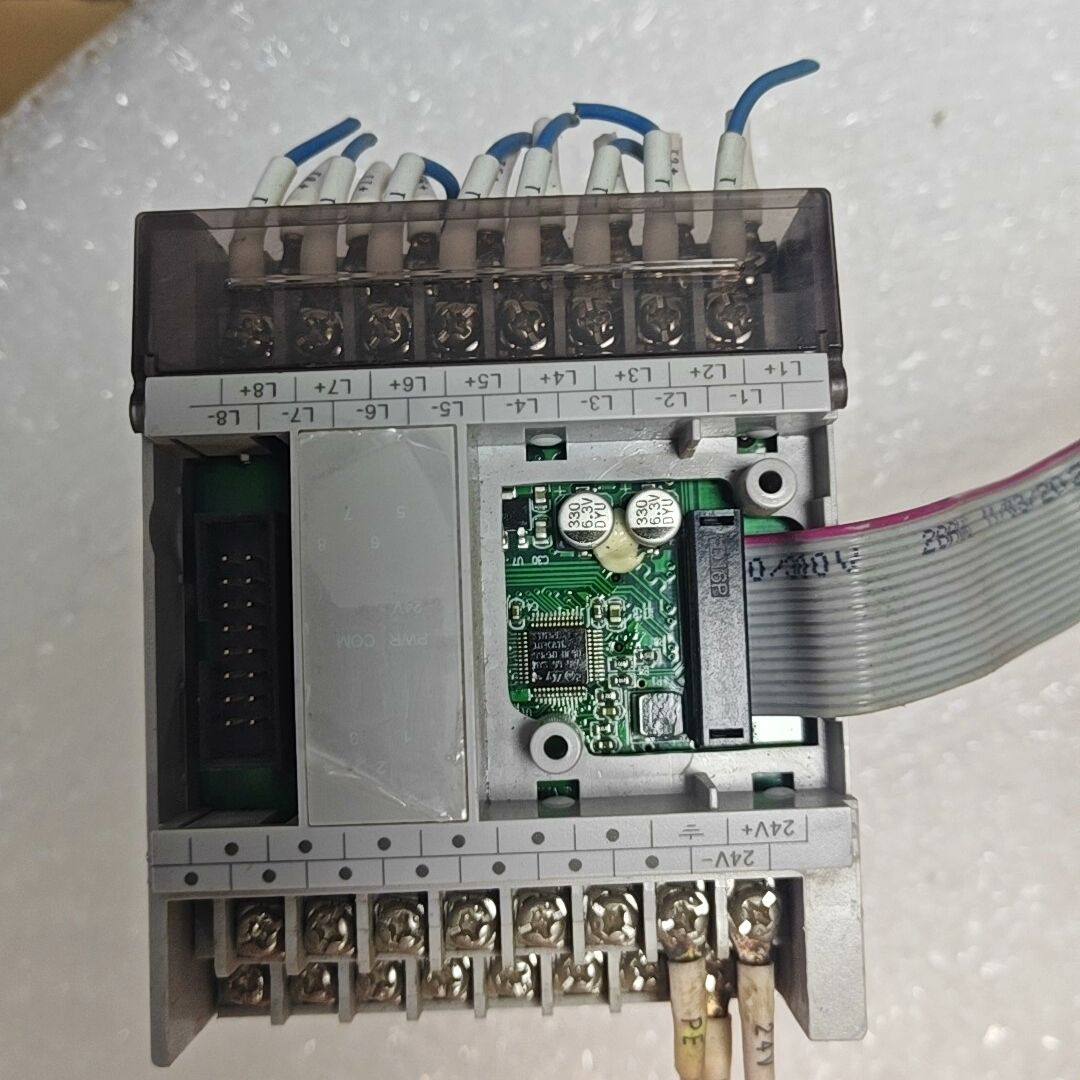 维控PLC     LX3V-8iTC拆机件图片实物图拍