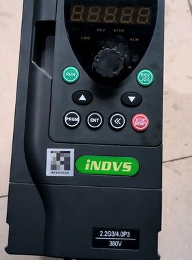 英捷思2.2kw变频器 型号Y500-XS0022G3
