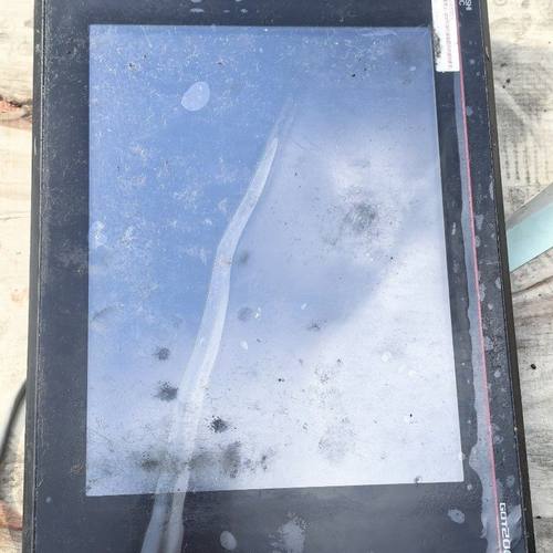 触摸屏GT2710-STBA 拆机成色如图 功能正常。实