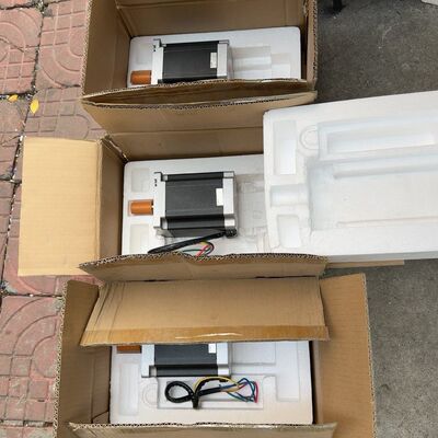 库存未使用的STONKER智控110步进电机两相步进电机