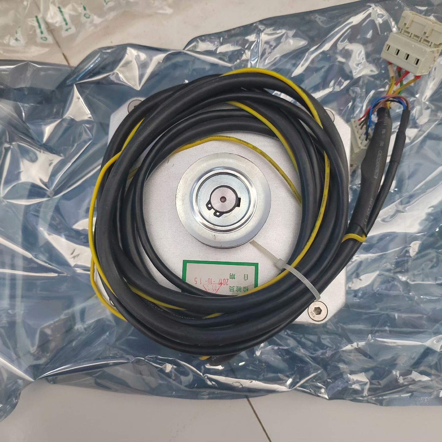 奥的斯电梯门电机PM61842D现货 实物图库存未用 运