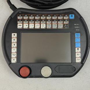 成 23年机器人上拆机 宝元 M3900机器人操作器控器