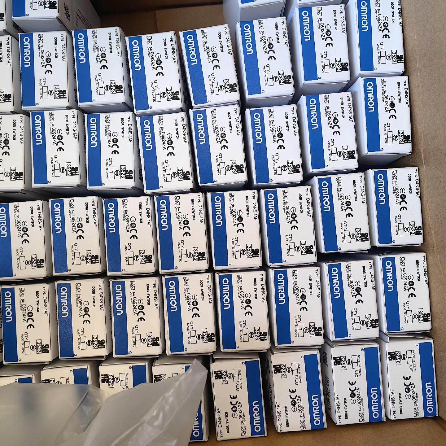 D4NS-1AF   安全门锁 刚到的24年保