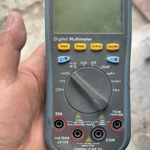 不开机 利利普万用表D35 好像没电啦 没线 处 就