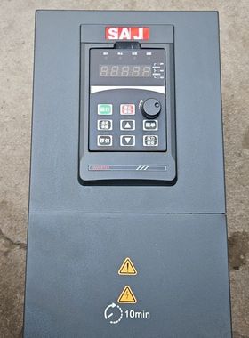 三晶变频器 型号：PDG10-4T011B 11kw 实物如