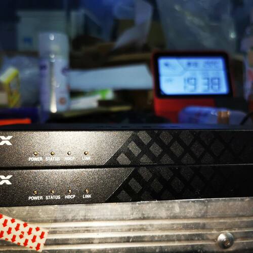 AMX 4K高清延长器 DUX-RX 实物照片  成