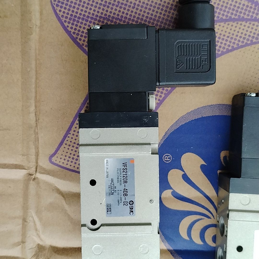 电磁阀VFS2120R-4DB-02 实物拍摄