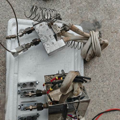 GC7900气相色谱仪拆机热导检测器汽化分流！分流块四个。不