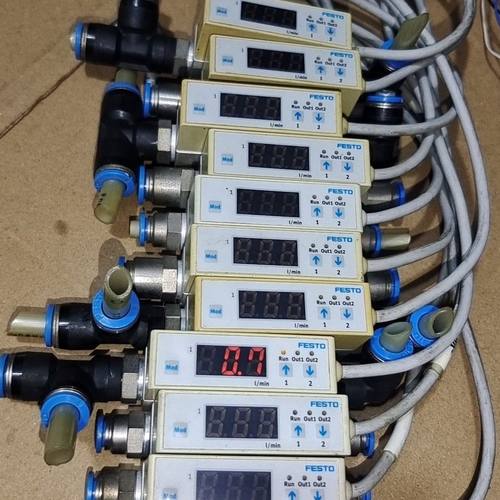 费斯托流量传感器SFE3-F500-L-W18-2