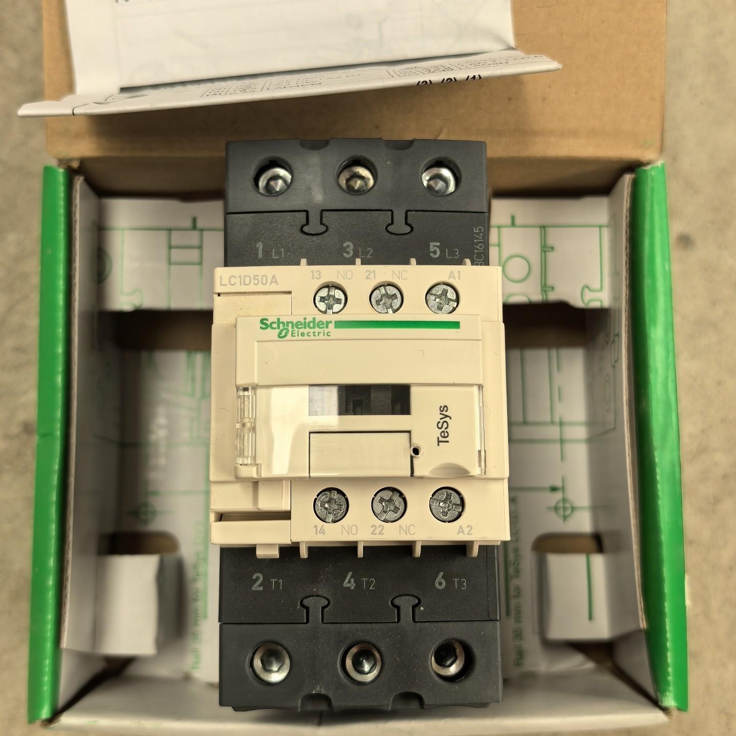 交流接触器LC1D50AF7C，LC1D50AM7C，