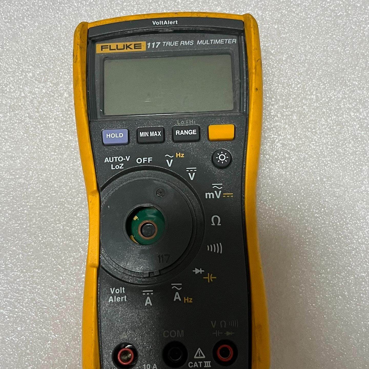 FLUKE福禄克万用表F117C真有效值数字万能表。被拆开了