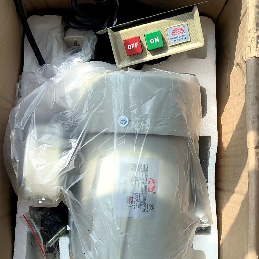 天虹单相感应电机 型号YC-56 400W功率 220V电压