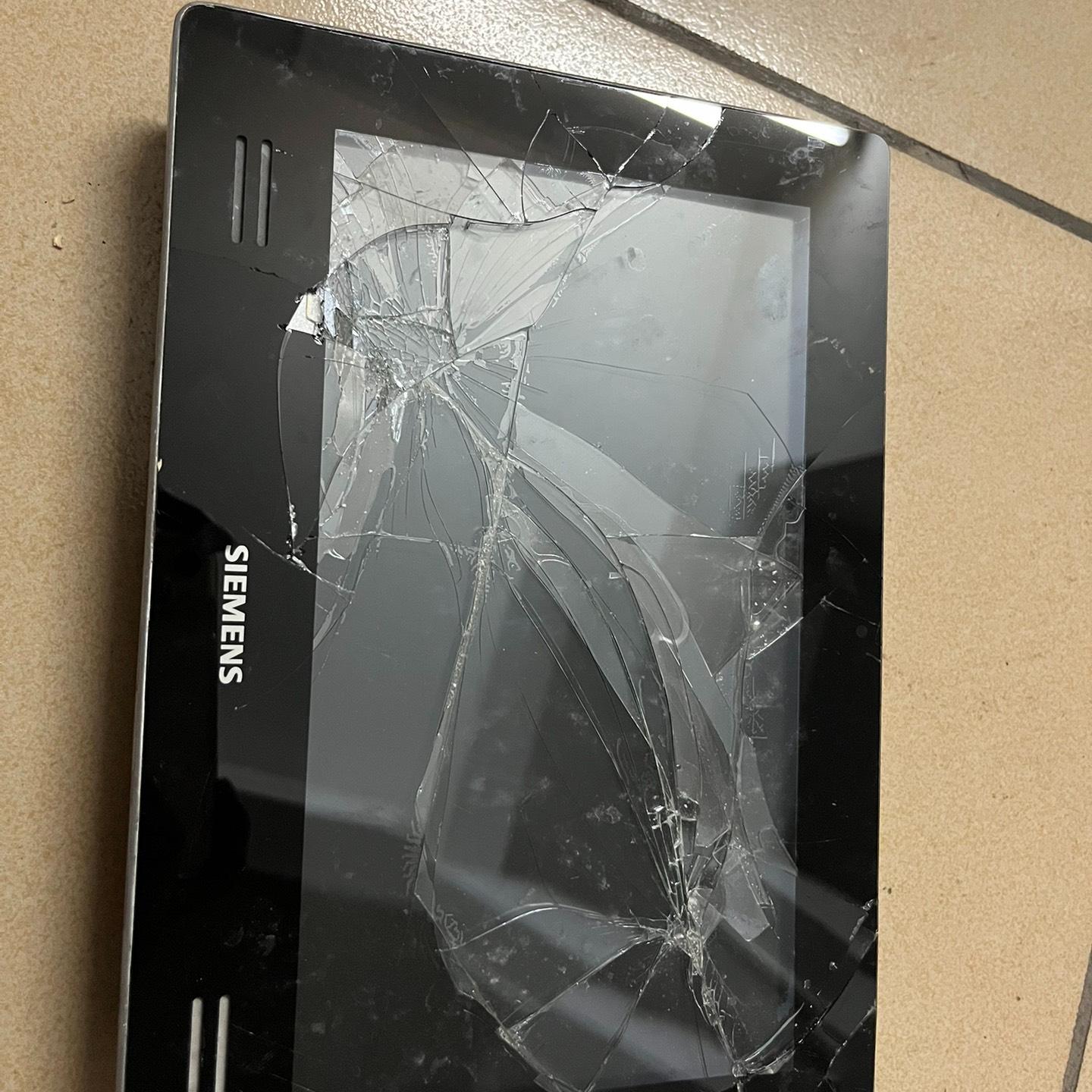 智能控制终端 5WG1580-2EB01   实物如图