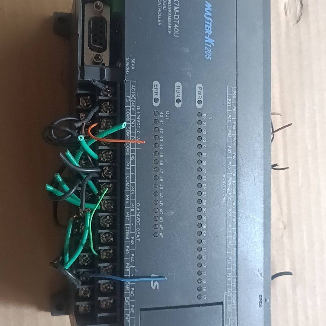 LS产电PLC控制器K7M-DT40U 输入电压AC100-