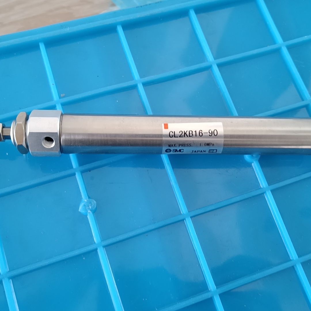 日本气缸CL2KB16-90现货两个 11