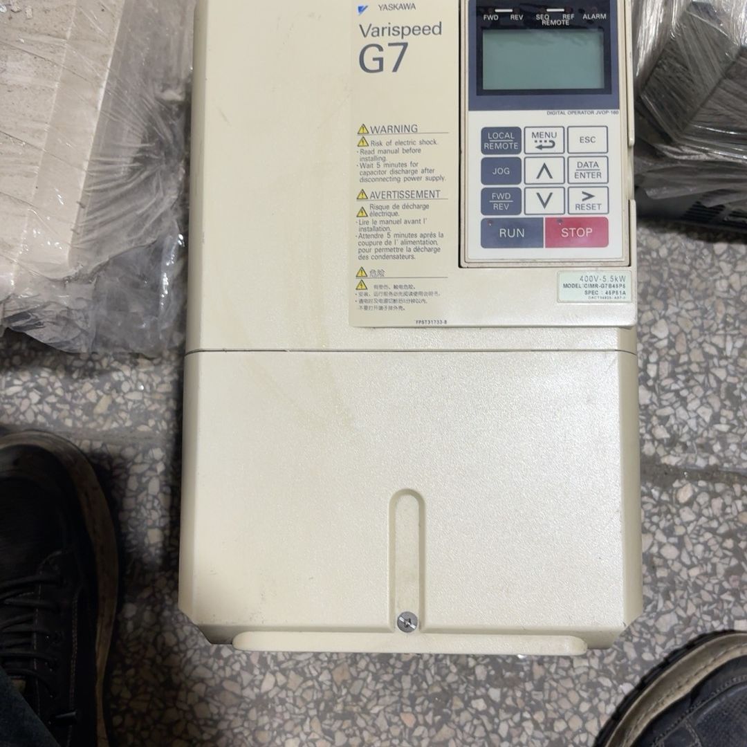 安川G7变频器CIMR-G7A45P5 5.5KW 380V